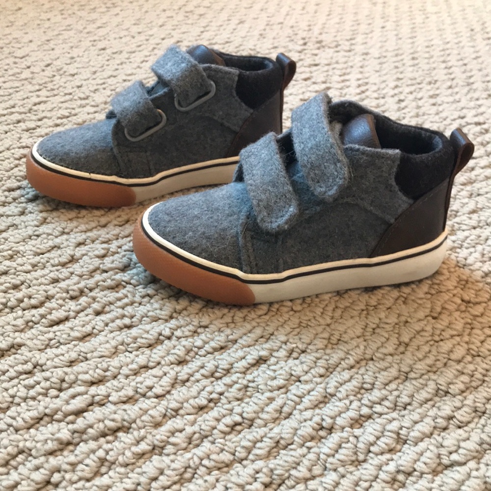 Cat & Jack toddler boy Harrison shoe size 5